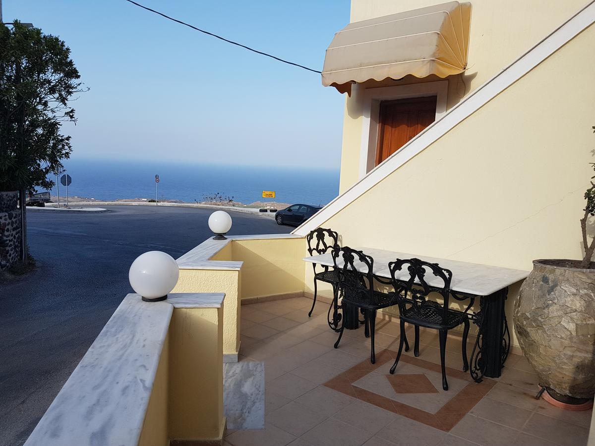 Sky Of Thira Aparthotel Fira  Esterno foto